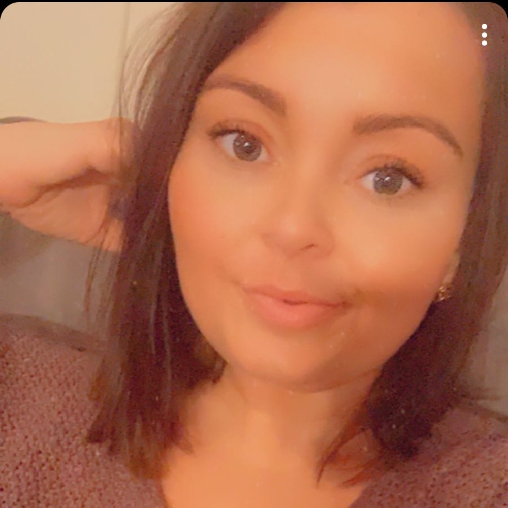 Meet your Posher, Christine